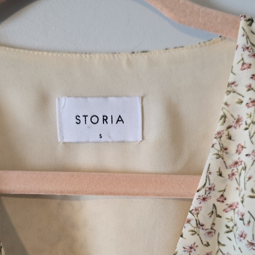 Storia Cream Long Sleeve Crop Blouse size S - Picture 5 of 7